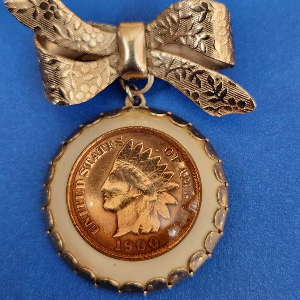 unique pin
